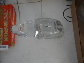 Heavy glass elephant. (has small chip).