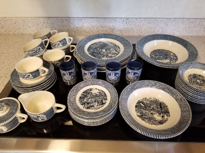 Royal Dinnerware - Currier & Ives Pattern