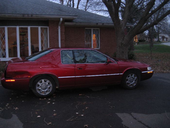1998 Eldorade Cadillac - 2 Door - Bright Red