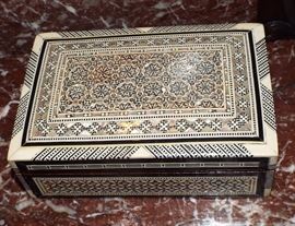 Vintage Bone & Ivory Inlay Lidded Box