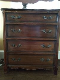 Vintage French 4-drawer chest, perfect for All things French - just tickles my fancy! This French tickler measures 2' 7" T x 16" D x 28" W.