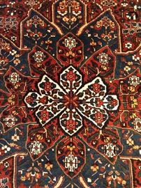 Center dazzling medallion of the huge Persian Bahktiari.