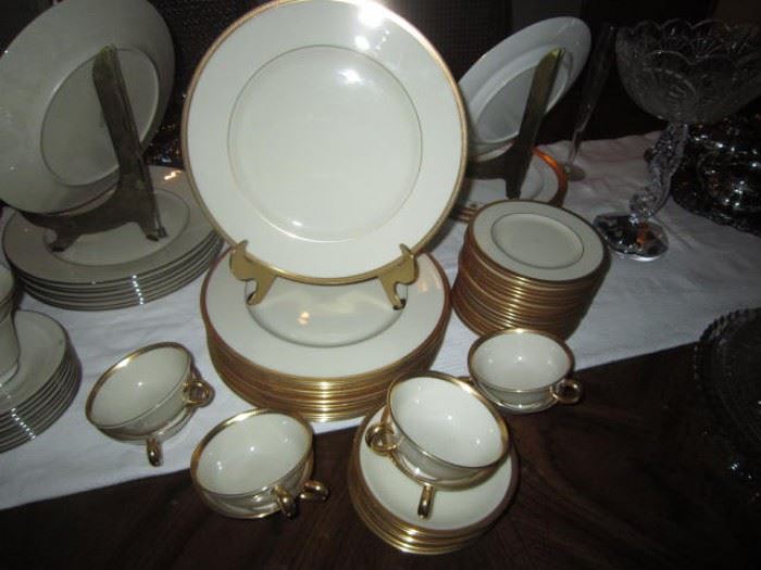 Lenox "Tuxedo" pattern-12 dinner plates, 8 cups and saucers, 17 bread and butter plates