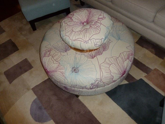 Neat Ottoman & pillows