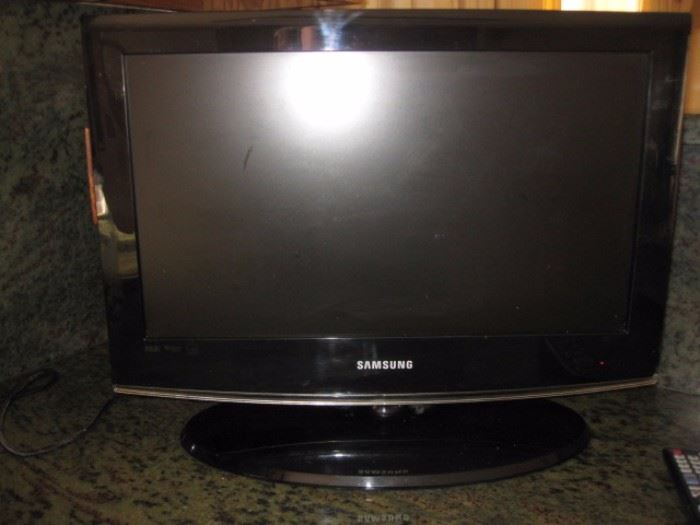 Flat Screen TV $75