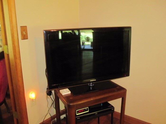 Flat Screen TV $150