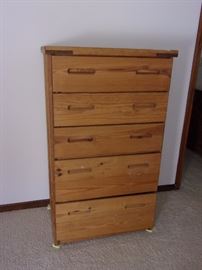 This end up 5 drawer chest of drawers with matching dresser