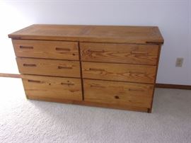 This end up 5 drawer chest of drawers with matching dresser