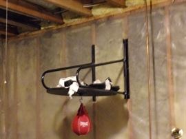Everlast punching bag with wall mount