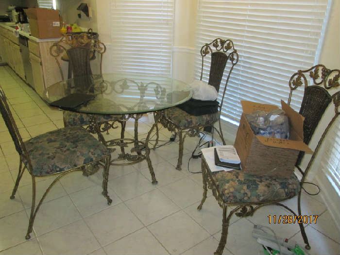 IRON/GLASS KITCHEN TABLE & CHAIRS