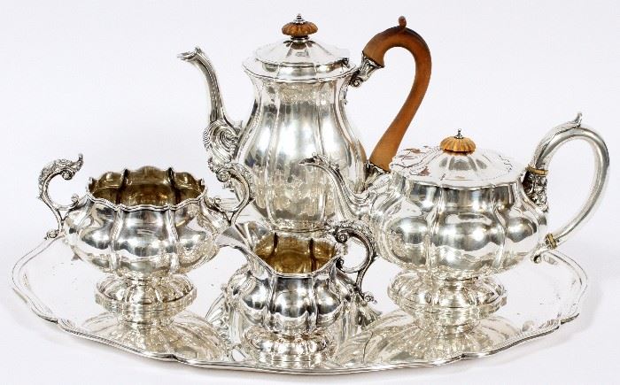 23 - GEORGIAN STERLING SILVER ASSEMBLED TEA & COFFEE SET, 1827-1828, 5 PIECES