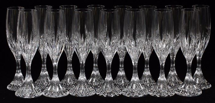 1050 - BACCARAT 'MASSENA' CRYSTAL CHAMPAGNE FLUTES, 15 PIECES, H 8 5/8"