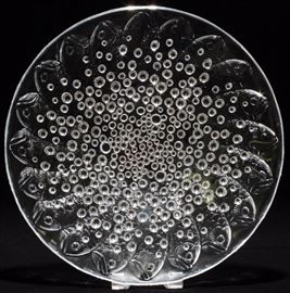 1062 - LALIQUE 'ROSCOFF' MOLDED GLASS BOWL, DIA 13"