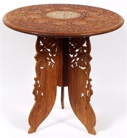 2440 - INDIAN HAND CARVED CHESHAM WOOD ROUND TABLE H 18" W 15"