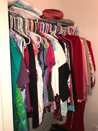 Women's clothing size small to XL!