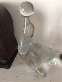 Pair of glass seals...no mark found