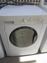 Frigidaire Electric Dryer, super capacity, heavy duty