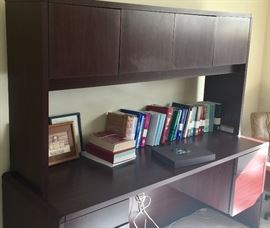 99. Laminated Desk w/ 4 Drawer Credenza & Top w/ 2 Cabinets (72" x 24" x 67") 