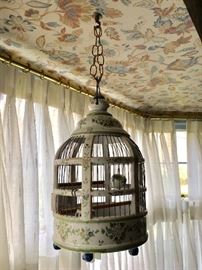 Hanging bird house