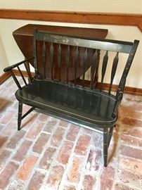 Early American Bench 