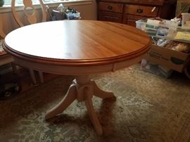 TABLE TO THE BREAKFASTROOM DINETTE SET