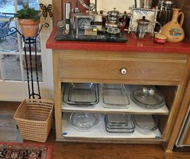 Pyrex items all in clean and perfect condition