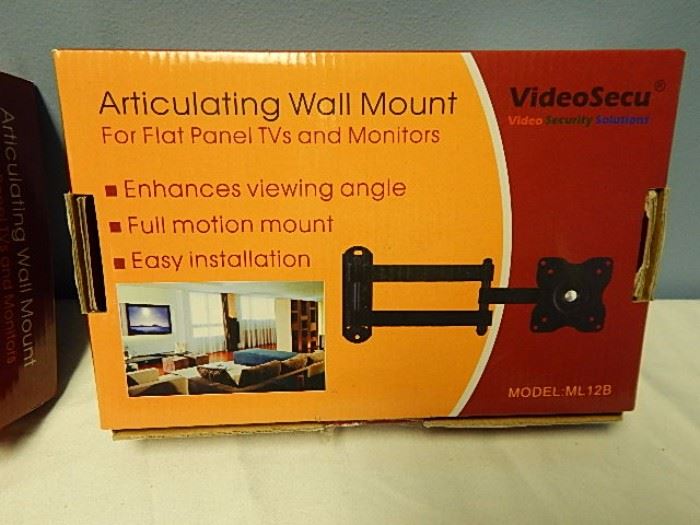 TV or Monitor Wall Mount