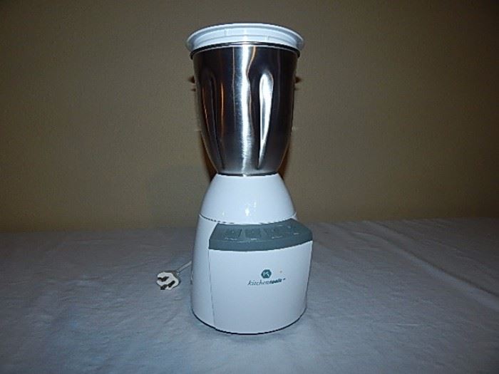 Blender with Stainless Pitcher
