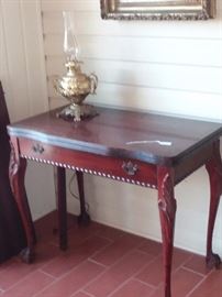 Chippendale Gate Leg Table w/ 3 leaves