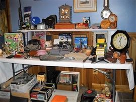 BASEBALL CARD COLLECTION AMMUNITION AND PISTOL HOLSTERS