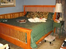 MISSION STYLE KING SIZE BED