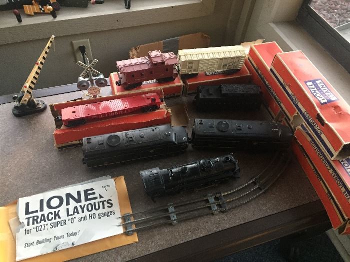 Lionel train set 