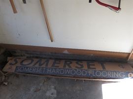 HARDWOOD OAK FLOORING.