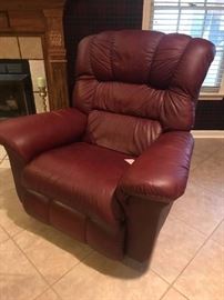 #30	lazy-boy Burgandy leather recliner	 $200.00 
