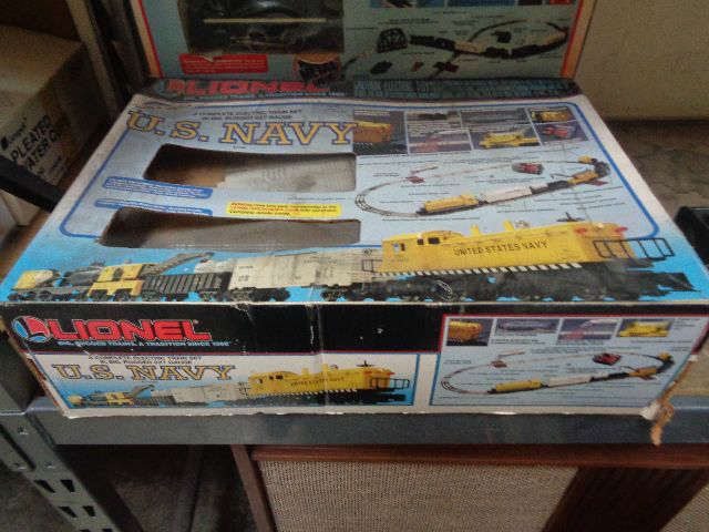 Lionel U.S. Navy Train Set 20yrs old original box working