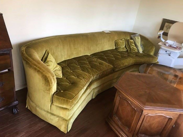 #9 heritage curved sofa 8' yellow-green $75.00