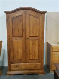 Armoire