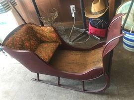 Victorian sleigh -- great for Christmas decorating