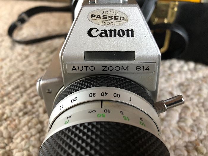 Canon Auto Zoom 814 Camera