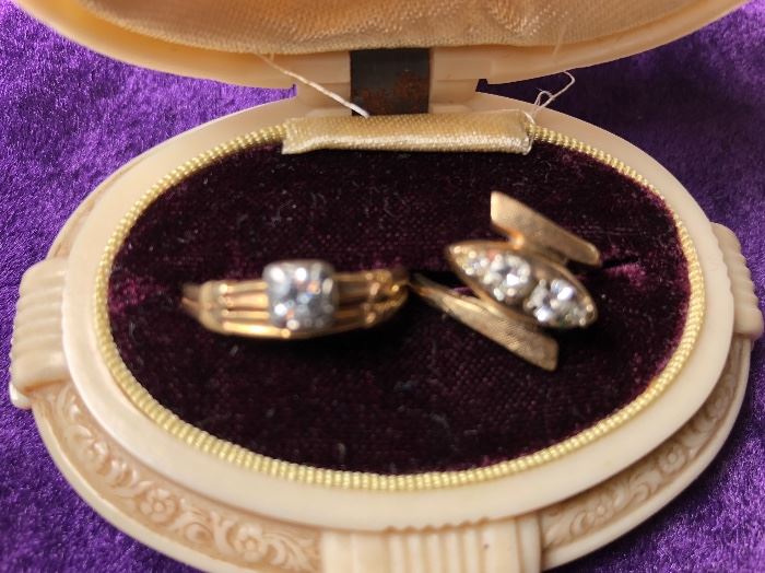 Gold & Diamond Rings