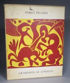 Original Pablo Picasso "GRABADOS AL LINOLEO" book filled with linocuts.......RARE