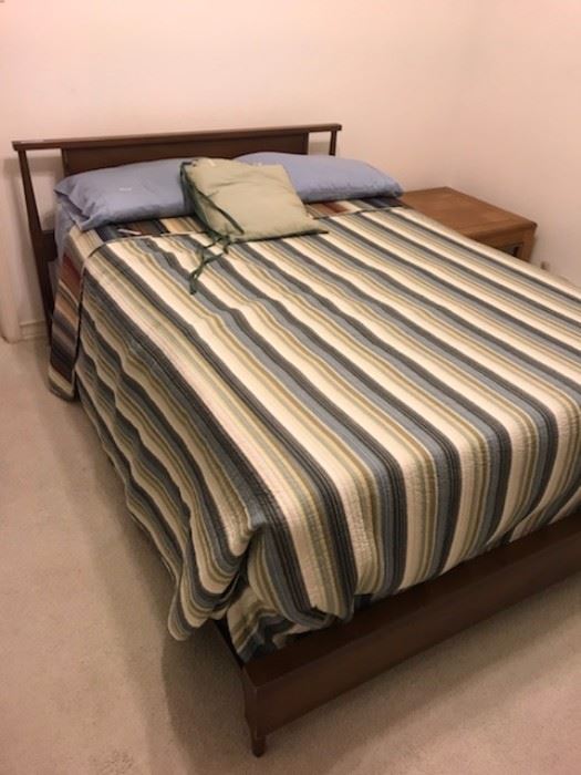 mid century modern bed