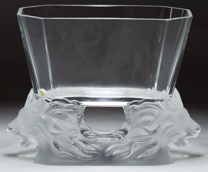 Lalique Crystal Venise Lion Vase