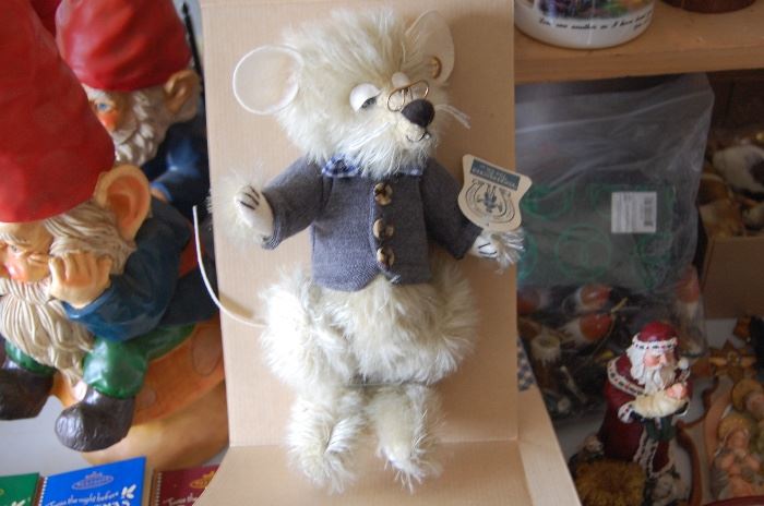 Knickerbacker Toy Company Mouse in original box