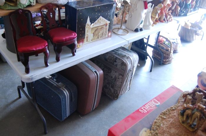 Do you want the kids to get the hint...give them luggage for Christmas