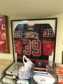 HASEK SIGNED JERSEY