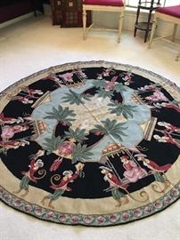 Round needlepoint rug