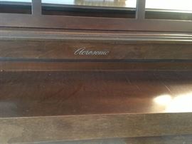 Acrosonic piano
