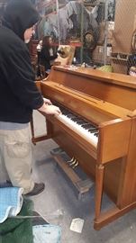 Some thug tickling the ivories