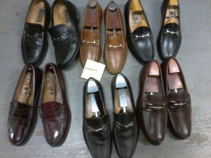  Lot of 6 pairs of Men's Dress Shoes- Size 10 1/2 M  http://www.ctonlineauctions.com/detail.asp?id=663834